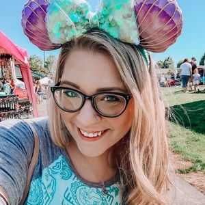 Meet your Posher, Lindsay